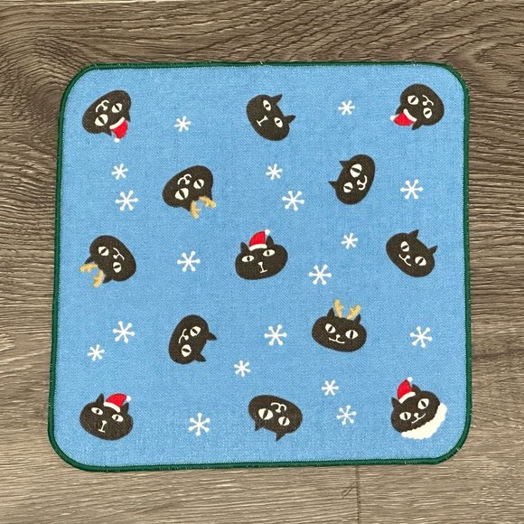 Christmas Kitten Cat Print Japanese Handkerchief ❘ Hand Towel ❘ Face Towel - Picture 1 of 3